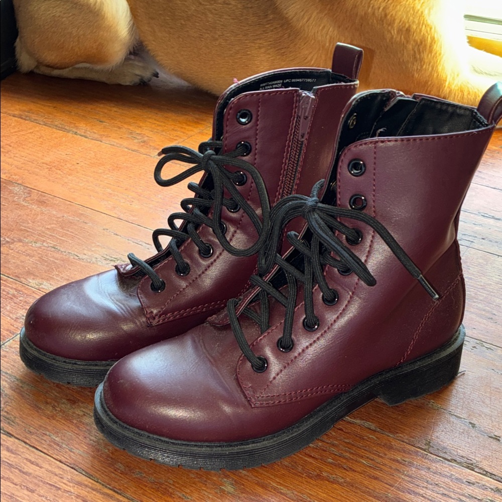 Time and Tru Burgundy Lace-Up Combat Boots with Side Zipper